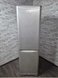 Холодильник Indesit NBA 20 S Холодильник Indesit NBA 20 S